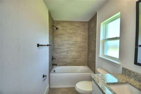 Villa ou maison à vendre à Auburndale, Floride: 4 chambres, 204.38 m2 № 2215215 - photo 30