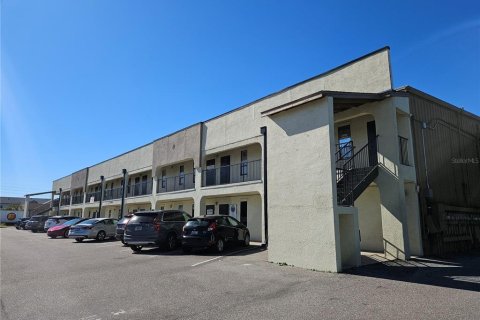 Commercial property in Orlando, Florida 55.74 sq.m. № 1564592 - photo 2