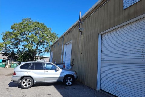 Commercial property in Orlando, Florida 55.74 sq.m. № 1564592 - photo 19