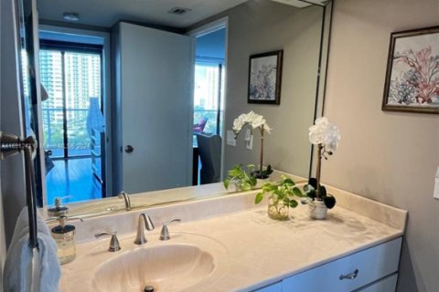 Copropriété à vendre à Aventura, Floride: 2 chambres, 101.45 m2 № 1754388 - photo 12