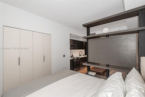 Купить кондоминиум в Майами, Флорида 31.68м2, № 1997433 - фото 9