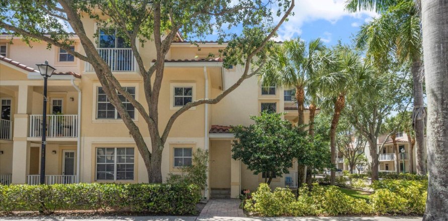 Condominio en Jupiter, Florida, 3 dormitorios  № 1171326