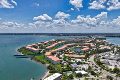 Condo in St. Lucie, Florida, 2 bedrooms  № 2088350 - photo 26