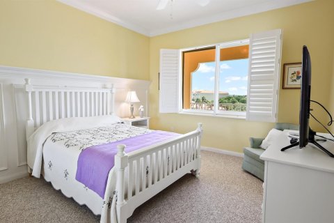 Condo in St. Lucie, Florida, 2 bedrooms  № 2088350 - photo 21