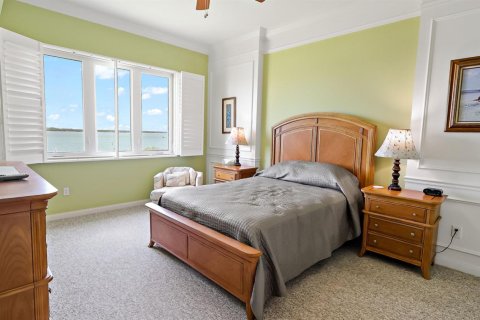 Condo in St. Lucie, Florida, 2 bedrooms  № 2088350 - photo 12