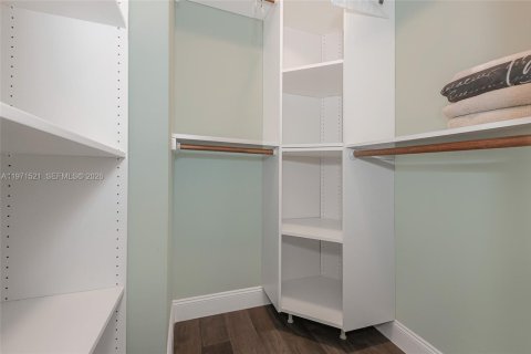 Copropriété à louer à Pembroke Pines, Floride: 2 chambres, 108.7 m2 № 2042205 - photo 20