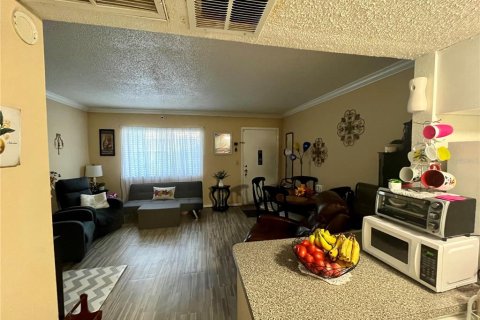 Condo in Altamonte Springs, Florida, 1 bedroom № 2143845 - photo 3