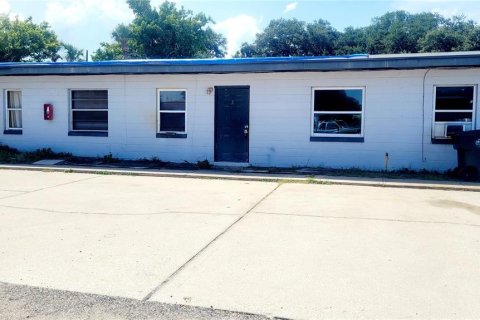 Apartamento en alquiler en Daytona Beach, Florida, 2 dormitorios, 60.39 m2 № 1899659 - foto 1