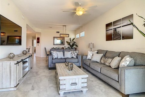 Condominio en venta en Kissimmee, Florida, 3 dormitorios, 123.47 m2 № 2210454 - foto 9