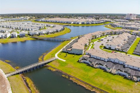 Condominio en venta en Kissimmee, Florida, 3 dormitorios, 123.47 m2 № 2210454 - foto 4