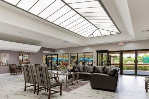 Condominio en venta en Sunrise, Florida, 1 dormitorio, 57.6 m2 № 2055569 - foto 23