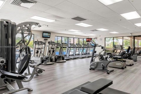 Condominio en venta en Sunrise, Florida, 1 dormitorio, 57.6 m2 № 2055569 - foto 22