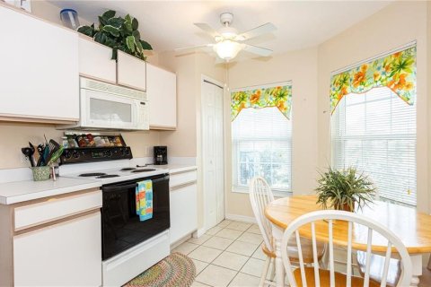 Casa en alquiler en Davenport, Florida, 3 dormitorios, 110.27 m2 № 1916531 - foto 2