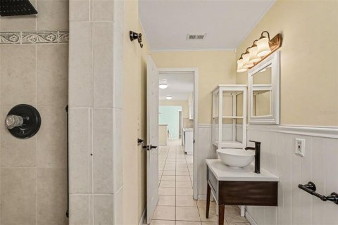 Villa ou maison à vendre à Seminole, Floride: 2 chambres, 102.94 m2 № 2436679 - photo 15