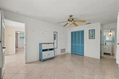 Villa ou maison à vendre à Seminole, Floride: 2 chambres, 102.94 m2 № 2436679 - photo 17
