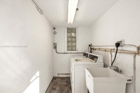 Apartamento en alquiler en Miami Beach, Florida, 2 dormitorios № 1938786 - foto 15
