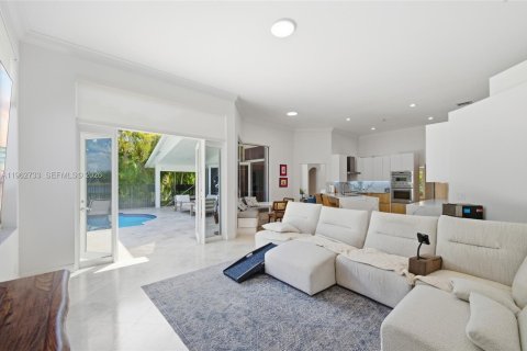 Villa ou maison à vendre à Weston, Floride: 4 chambres, 282.14 m2 № 2029080 - photo 7