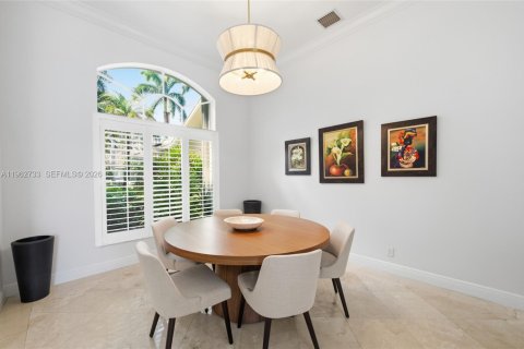 Villa ou maison à vendre à Weston, Floride: 4 chambres, 282.14 m2 № 2029080 - photo 12