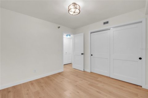Купить кондоминиум в Брейдентон, Флорида 3 комнаты, 96.8м2, № 2207395 - фото 26