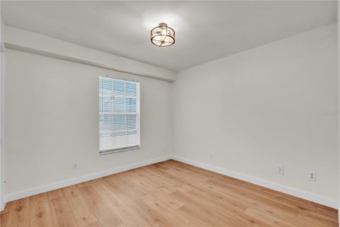 Купить кондоминиум в Брейдентон, Флорида 3 комнаты, 96.8м2, № 2207395 - фото 27