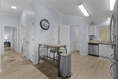 Villa ou maison à vendre à The Villages, Floride: 2 chambres, 123.75 m2 № 2435112 - photo 19