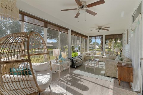 Villa ou maison à vendre à The Villages, Floride: 2 chambres, 123.75 m2 № 2435112 - photo 30
