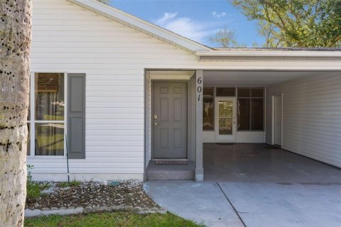 Villa ou maison à vendre à The Villages, Floride: 2 chambres, 123.75 m2 № 2435112 - photo 6