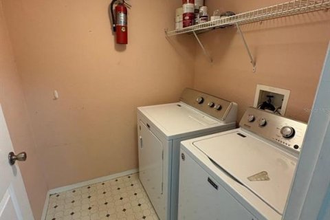 Copropriété à louer à Altamonte Springs, Floride: 2 chambres, 112.32 m2 № 2399373 - photo 23