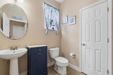 House in Winter Garden, Florida 5 bedrooms, 263.29 sq.m. № 2416496 - photo 22