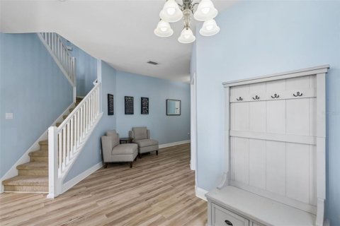 House in Winter Garden, Florida 5 bedrooms, 263.29 sq.m. № 2416496 - photo 6