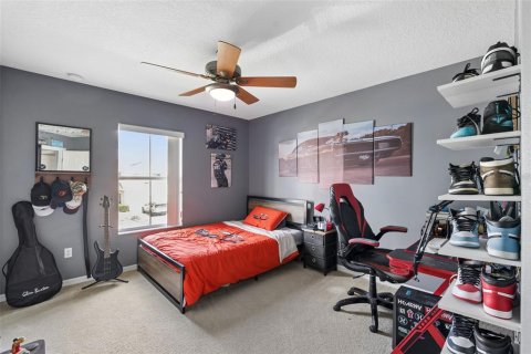 House in Winter Garden, Florida 5 bedrooms, 263.29 sq.m. № 2416496 - photo 21