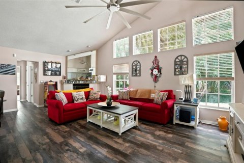 Villa ou maison à vendre à Spring Hill, Floride: 3 chambres, 214.98 m2 № 2138468 - photo 14