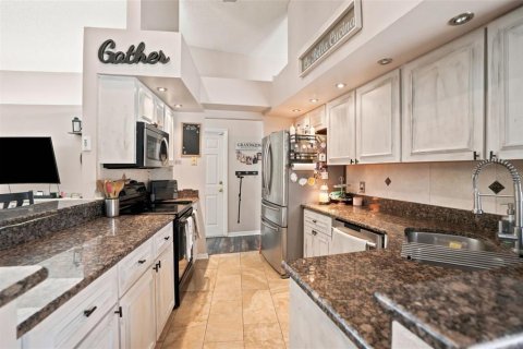 Villa ou maison à vendre à Spring Hill, Floride: 3 chambres, 214.98 m2 № 2138468 - photo 15