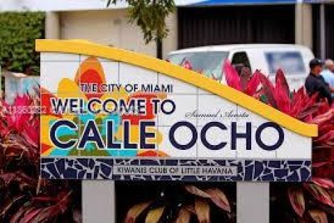 Copropriété à louer à Miami, Floride: 2 chambres, 74.41 m2 № 1889689 - photo 13