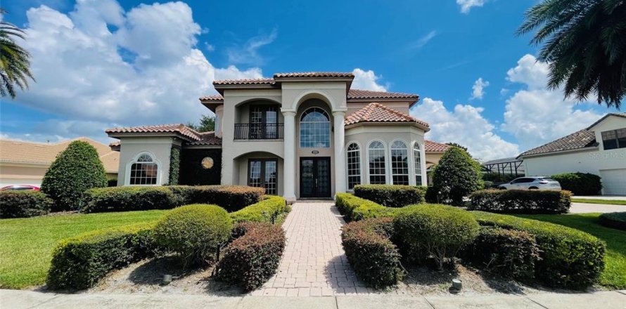 Casa en Orlando, Florida 5 dormitorios, 379.6 m2 № 1857976