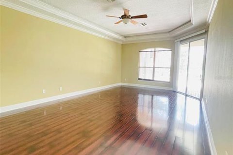 Casa en alquiler en Orlando, Florida, 5 dormitorios, 379.6 m2 № 1857976 - foto 14