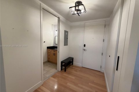 Снять в аренду кондоминиум в Орландо, Флорида 1 спальня, 87.61м2, № 2051388 - фото 2