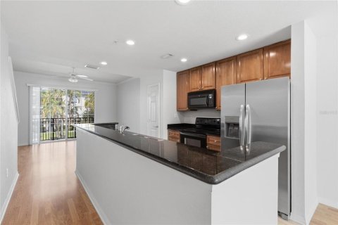 Copropriété à vendre à Tampa, Floride: 2 chambres, 132.29 m2 № 2258625 - photo 2