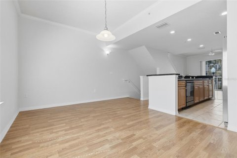 Copropriété à vendre à Tampa, Floride: 2 chambres, 132.29 m2 № 2258625 - photo 4