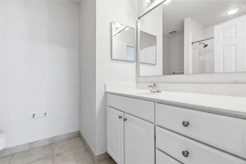 Copropriété à vendre à Tampa, Floride: 2 chambres, 132.29 m2 № 2258625 - photo 18