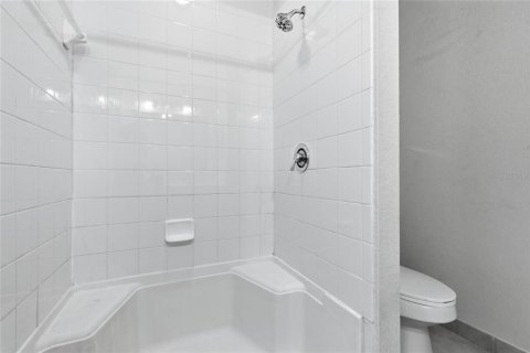Copropriété à vendre à Tampa, Floride: 2 chambres, 132.29 m2 № 2258625 - photo 19