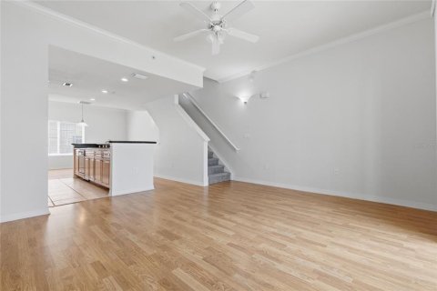 Copropriété à vendre à Tampa, Floride: 2 chambres, 132.29 m2 № 2258625 - photo 10