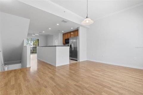 Copropriété à vendre à Tampa, Floride: 2 chambres, 132.29 m2 № 2258625 - photo 5