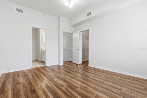 Copropriété à vendre à Tampa, Floride: 2 chambres, 132.29 m2 № 2258625 - photo 16