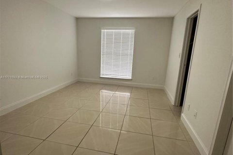 Купить кондоминиум в Корал-Спрингс, Флорида 2 спальни, 98.48м2, № 1957981 - фото 10