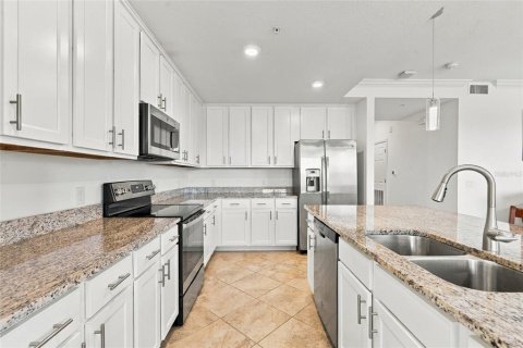 Condo in Punta Gorda, Florida, 2 bedrooms  № 2386660 - photo 12