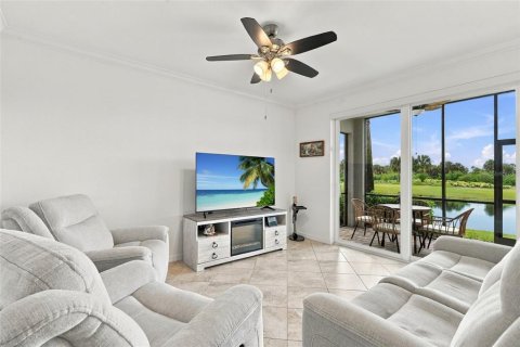 Condo in Punta Gorda, Florida, 2 bedrooms  № 2386660 - photo 4