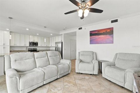 Condo in Punta Gorda, Florida, 2 bedrooms  № 2386660 - photo 6