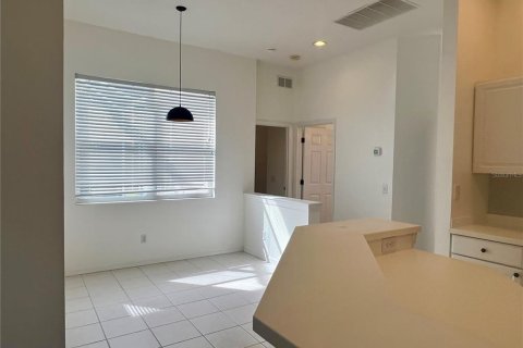 Casa en alquiler en Sarasota, Florida, 3 dormitorios, 174.93 m2 № 1909345 - foto 12