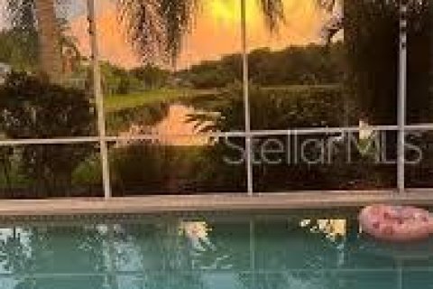 Casa en alquiler en Sarasota, Florida, 3 dormitorios, 174.93 m2 № 1909345 - foto 3